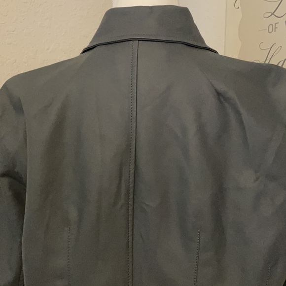 Jennifer Lopez gray faux leather biker jacket - Picture 9 of 9